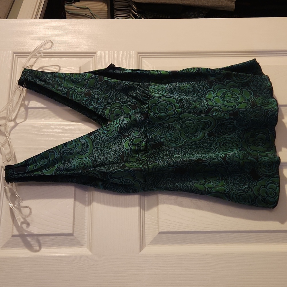 Women's green silk tank